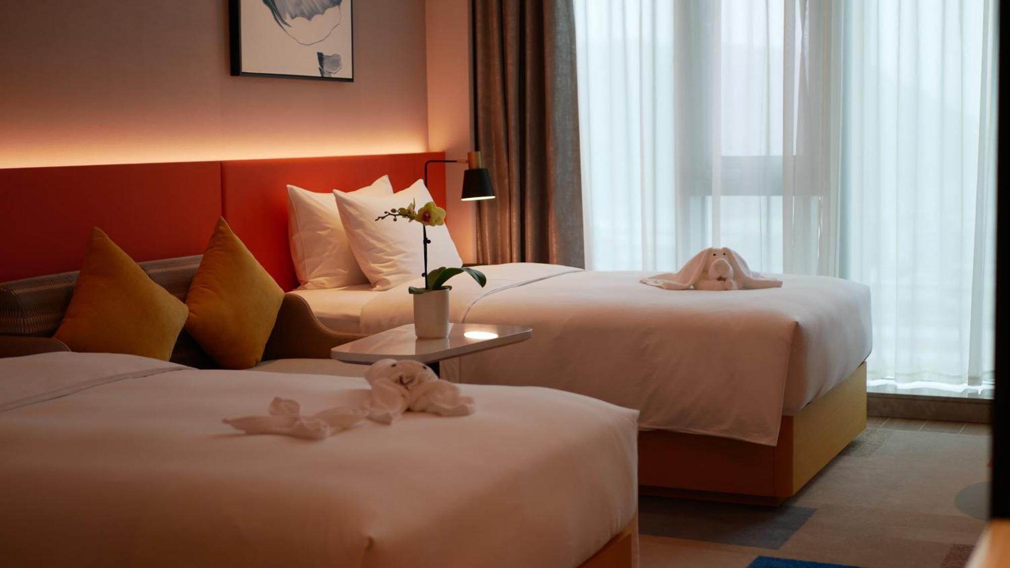 Hilton Garden Inn Shenzhen Airport,Enjoy 24-Hour One Way Free Delivery From Hotel To Shenzhen Baoan Airport On The Hour Shénzhen Exterior foto