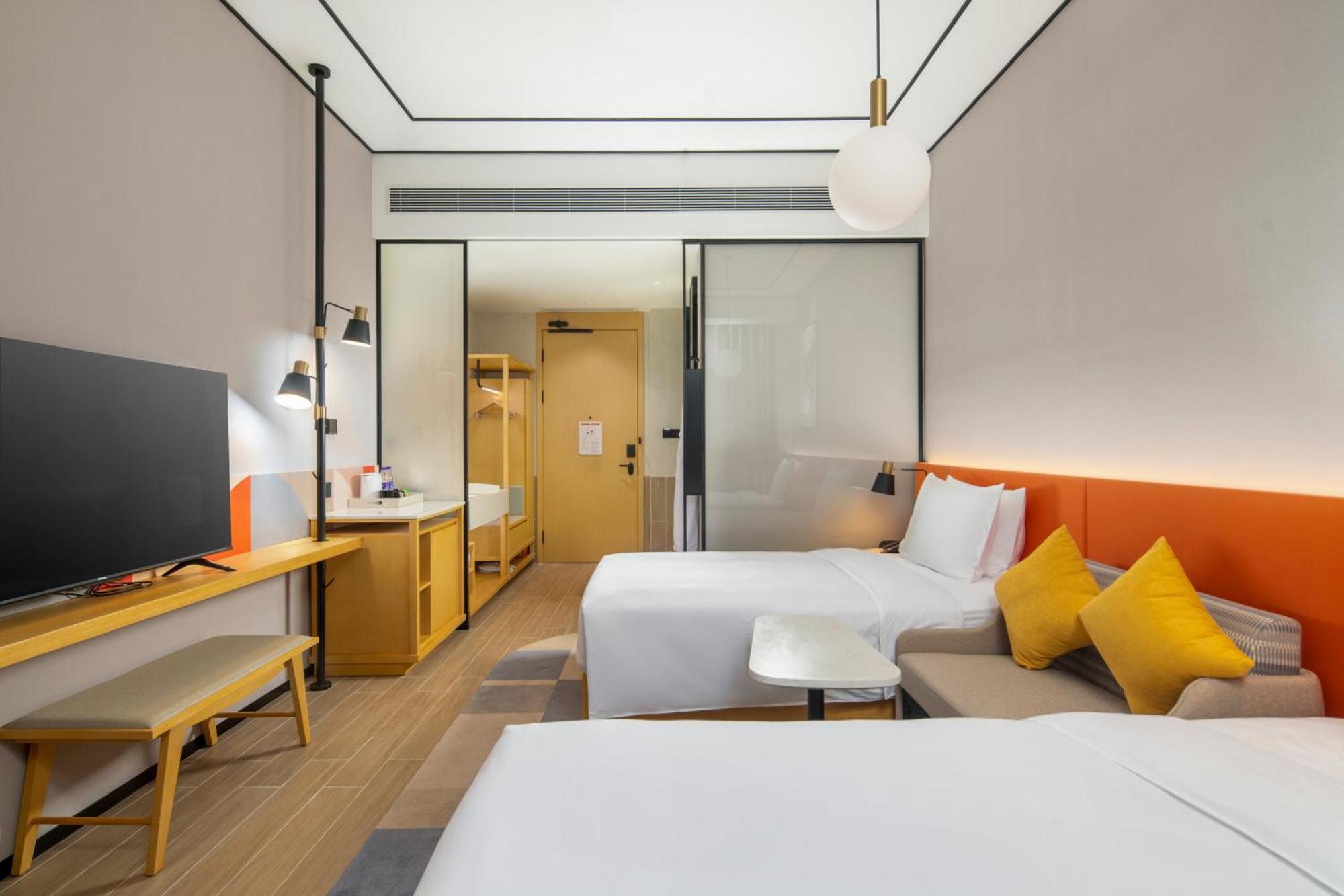 Hilton Garden Inn Shenzhen Airport,Enjoy 24-Hour One Way Free Delivery From Hotel To Shenzhen Baoan Airport On The Hour Shénzhen Exterior foto