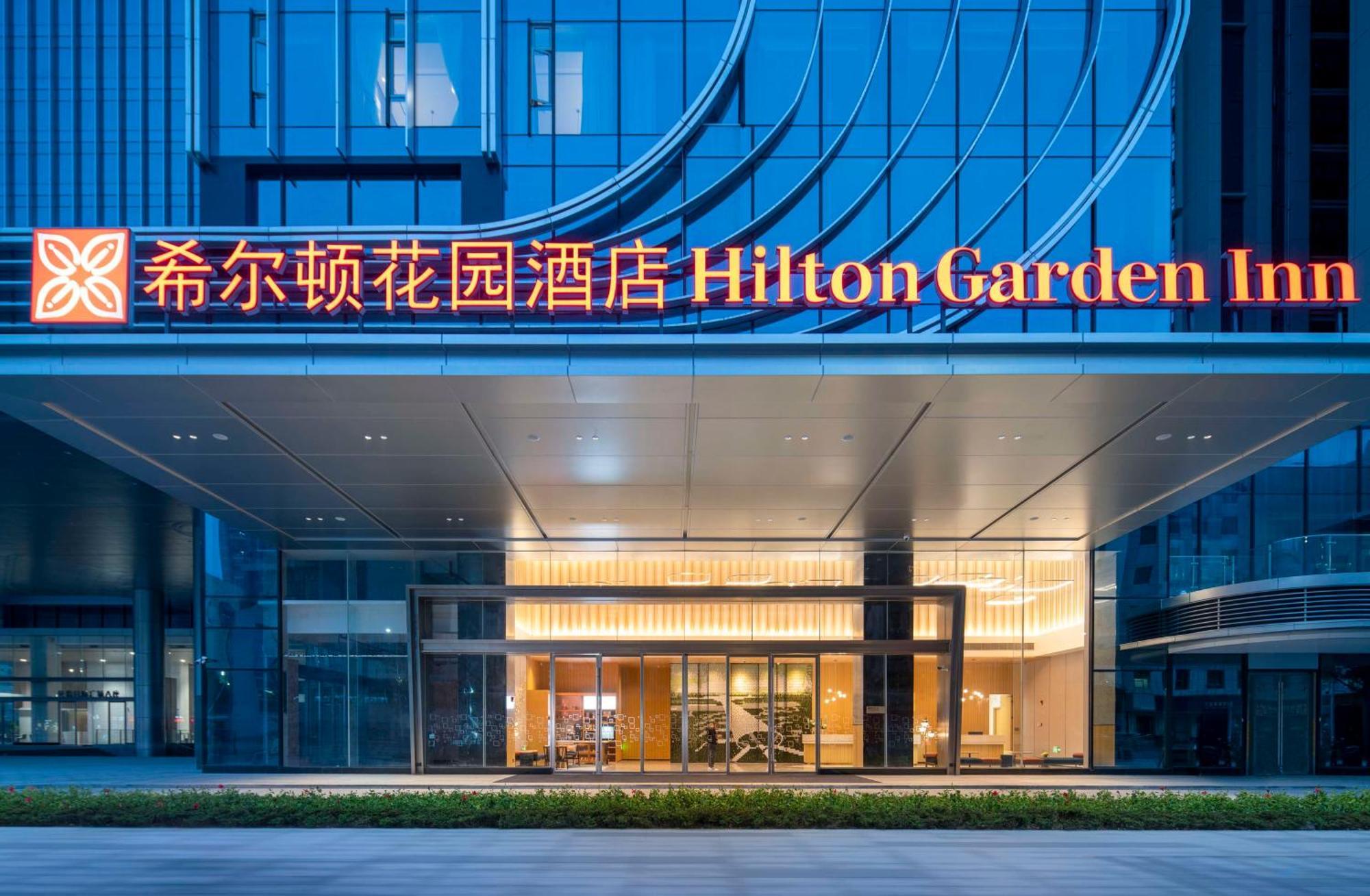 Hilton Garden Inn Shenzhen Airport,Enjoy 24-Hour One Way Free Delivery From Hotel To Shenzhen Baoan Airport On The Hour Shénzhen Exterior foto